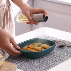 Elevate Your Cooking with the Kitchen Condiment Bottle!