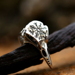 Gothic Ring - Add a Touch of Gothic Charm to Your Look